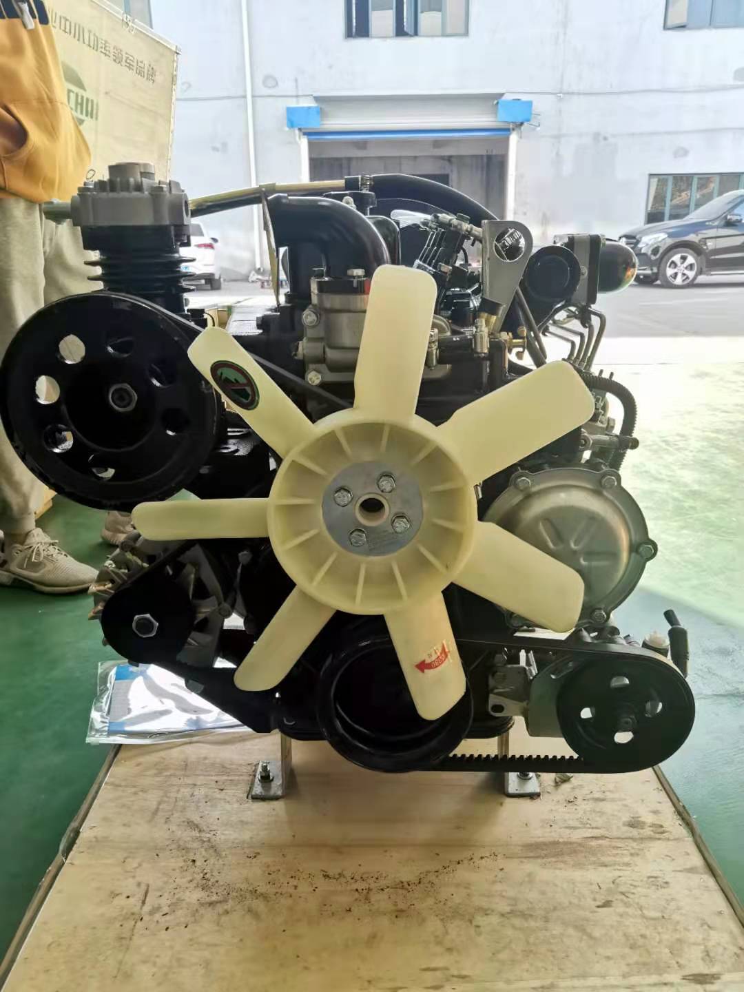 36.8kw 4 Cylinder Xinchai D Series Diesel Engine for Truck