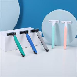 Disposable Twin <b>Blade</b> Men's <b>Razor</b> with Plastic Rubber Handle and Stainless Steel <b>Blade</b> - Product Image 2