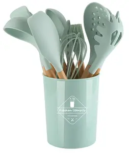 Utensile da cucina in Silicone 12 pezzi con manico lungo in legno