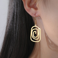 Boucles d'oreilles pendantes rectangulaires spirales creuses plaquées or de luxe pour femmes, en acier inoxydable 316L, bijoux d'oreille minimalistes et tendance