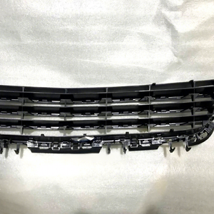 <span class=keywords><strong>Pare</strong></span>-chocs <span class=keywords><strong>avant</strong></span> de calandre centrale inférieure ABS nouvelle condition pour les modèles <span class=keywords><strong>Opel</strong></span> <span class=keywords><strong>Astra</strong></span> 07-10 - Product Image 4