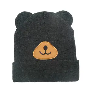 Beanie Rajut Kustom Kualitas Tinggi dengan Telinga Lucu Dewasa Topi Beanie Akrilik Logo Kustom Bordir Toque dengan Telinga Beruang
