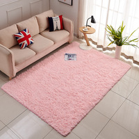 Tapis de salon uni style hôtelier carré en polyester lavable à la main à poils longs pour table basse et chevet de chambre