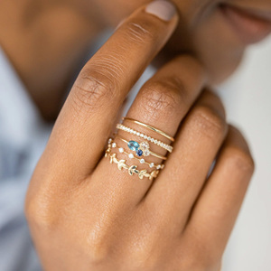 Nieuwe Elegante 925 Sterling Zilveren 14K Vergulde Cz <span class=keywords><strong>London</strong></span> Blauwe Topaz Mini Cluster Ring Voor Verlovingsbruiloft - Product Image 2