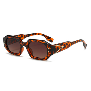 แว่นกันแดดทรงหกเหลี่ยมแฟชั่นใหม่ล่าสุด รุ่น Unisex กรอบ PC เลนส์ UV400 รับทำโลโก้ มีให้เลือก 10 สี - Product Image 3