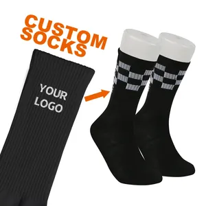 Ücretsiz tasarım ve MOCK-UP özel moda spor çorapları orta tüp özel tasarım Logo atletik çorap özel pamuklu spor çorap