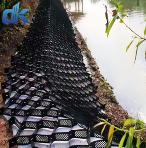 Malla Geocell de HDPE Perforada, Tipo Panal 3D, para Protección de Taludes y Control de la Erosión en Terraplenes de Carreteras - Product Image 5