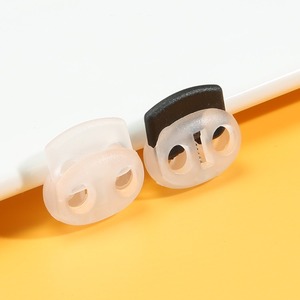 Bonne qualité printemps cochon nez en plastique cloche serrer ensemble de réglage élastique à travers la corde de traction Butto - Product Image 4