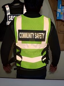 Gilet de sécurité réfléchissant haute visibilité avec fermeture éclair avant, poche multifonctionnelle, uniforme de garde de sécurité, gilet de sécurité pour les paramédicaux et la communauté - Product Image 6