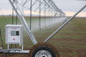 Irrigateur à pulvérisation axiale à large couverture, machine d'<span class=keywords><strong>arrosage</strong></span> agricole à énergie solaire pour économiser l'eau, idéale pour les terres arides et les cultures céréalières - Product Image 3
