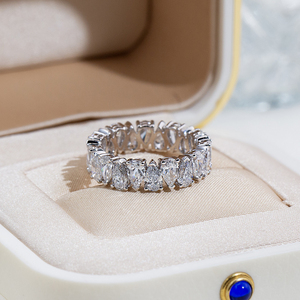 แหวนเพชรเมล็ดรูปลูกแพร์ทองคำ 14K รุ่น MSR-2131 จาก Messi Jewelry แหวนเพชรเพาะเลี้ยง แหวนแต่งงาน - Product Image 1