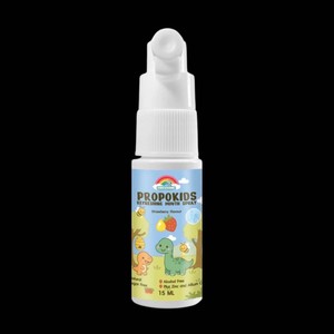 Dinoganic Propokids Spray buccal rafraîchissant (Fraise) 15 ml Produit de Thaïlande - Product Image 3