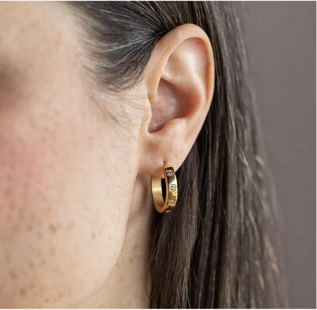 Medieval luxury dangler Rhinestone Encrusted Vintage Drop Earrings 14K Gold Stainless Steel eardrop