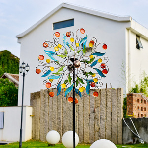 Décorations artisanales de cour en métal Ensemble de 3 ornements de jardin de moulin à vent en métal coloré - Product Image 4