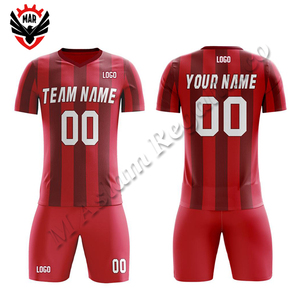 Uniforme de Fútbol Masculino de Alta Calidad y Comodidad, Conjunto Personalizado con Nombre, Impresión por Sublimación, Ropa Deportiva 100% Poliéster - Product Image 6