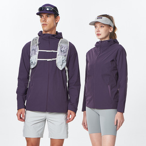 <span class=keywords><strong>Veste</strong></span> de <span class=keywords><strong>randonnée</strong></span> <span class=keywords><strong>imperméable</strong></span> à capuche avec fermeture éclair intégrale, protection solaire, séchage rapide, pour hommes, avec logo personnalisé - Product Image 5