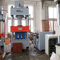Presse hydraulique pour couvercles de puits en résine composite BMC à vendre