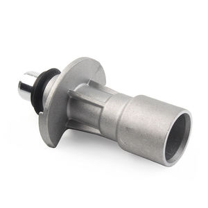 Engine Water Pump Oil Cooler Hose Adapter For Land Rover LR4 <b>Range</b> Rover 5.0L LR028136 YC99-06238 - Product Image 4