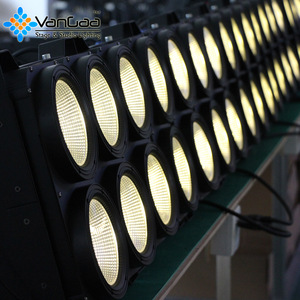 Lumières de la scène led matrice public 4 Yeux Bicolore Public DMX LED 400W blinder - Product Image 6