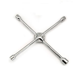 <span class=keywords><strong>Clé</strong></span> <span class=keywords><strong>à</strong></span> roue <span class=keywords><strong>à</strong></span> quatre voies robuste <span class=keywords><strong>à</strong></span> tête hexagonale en acier 45 # adaptée <span class=keywords><strong>à</strong></span> la réparation de pneus de voiture <span class=keywords><strong>clé</strong></span> croisée de Type universel - Product Image 2