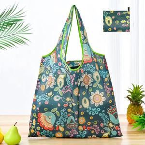 Sacola de Compras Personalizada em Poliéster Listrado, Dobrável, Extra Grande, com Alça de Ombro, Reutilizável para Compras e Uso Diário - Product Image 4