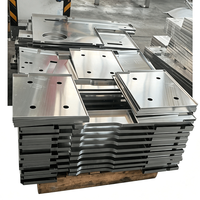 Fabricant de pièces métalliques estampées, pliage de métaux, fabrication sur mesure de pièces en aluminium et acier inoxydable