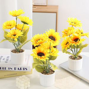 Tournesols en pot en pierre artificielle pour la décoration intérieure, présentation sur table, accessoires de photographie florale - Product Image 1
