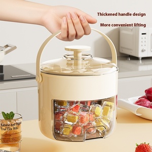 Cubo de Almacenamiento de Hielo de Plástico de Grado Alimenticio de Gran Capacidad con Asa y Molde para Cubos de Hielo para Whisky, Almacenamiento de Hielo Doméstico - Product Image 2