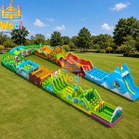 Wahana Lompat Inflatable Parkiukour Terlaris, Lintasan Rintangan Inflatable 5k, Kastil Bouncy Inflatable Indoor untuk Anak-anak