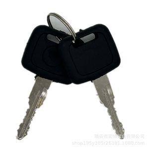 Bouchon de réservoir de carburant Auman en fer noir antivol anti-fuite, accessoires pour camions - Product Image 3