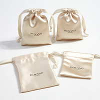 Boyang – Petite Pochette en Satin à Cordon de Serrage pour Bijoux, Emballage Luxe Personnalisé pour Boucles d'Oreilles et Bagues