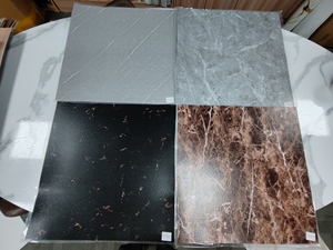 UDK <span class=keywords><strong>PVC</strong></span> Usine Chine Luxe Pas Cher Autocollant de <span class=keywords><strong>Sol</strong></span> 3D Bois Autoadhésif <span class=keywords><strong>PVC</strong></span> Bois Vinyle Plastique Dalles de Revêtement - Product Image 5