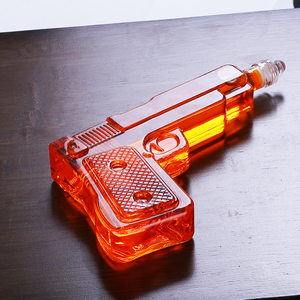Carafe à whisky en verre borosilicate haute qualité personnalisée de 220 ml et 500 ml en forme de pistolet <span class=keywords><strong>AK47</strong></span>, bouteille en verre pour brandy et <span class=keywords><strong>vodka</strong></span> - Product Image 4