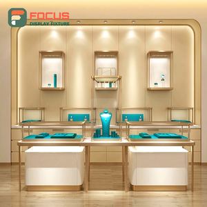 Comptoir de Bijouterie en Bois Haut de Gamme avec Vitrine en Verre et Structure Métallique pour Magasin de Bijoux - Product Image 4