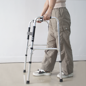 Fournitures de réadaptation en alliage d'aluminium réglables en hauteur, aides à la marche médicales, dispositifs d'assistance à la marche - Product Image 6