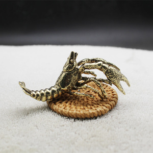 Ornement de théière en laiton en forme d'écrevisse, support décoratif de couvercle de théière de style chinois, accessoire de service à thé en métal - Product Image 4