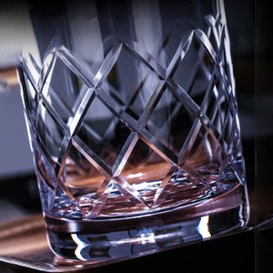 Ensemble <span class=keywords><strong>de</strong></span> 4 verres à cocktail en cristal <span class=keywords><strong>de</strong></span> 18 oz, fond épais et lesté, kit <span class=keywords><strong>de</strong></span> <span class=keywords><strong>barman</strong></span> pour bar et vin - Product Image 4