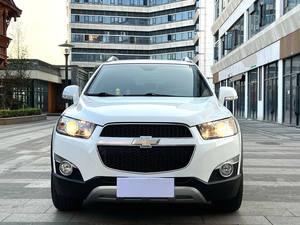 Chevrolet Captiva d'<span class=keywords><strong>occasion</strong></span> 2.4L essence <span class=keywords><strong>automatique</strong></span> SUV <span class=keywords><strong>7</strong></span> <span class=keywords><strong>places</strong></span> 4x4 toit ouvrant sièges en cuir blanc excellent état voiture d'<span class=keywords><strong>occasion</strong></span> - Product Image 2