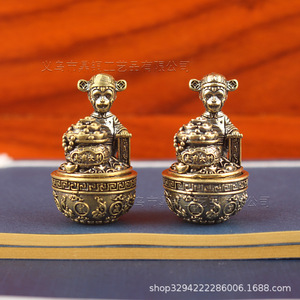 Figurine de singe Dingtong pour la bonne fortune, Bassin du trésor de Wukong, Table Bima Wen, Vente en gros d'objets du zodiaque - Product Image 2