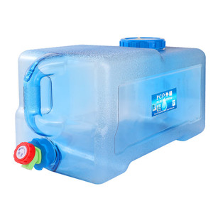 Fabrication Bouteille de grande capacité réutilisable 17L 18L 18.9L 19L <span class=keywords><strong>20L</strong></span> 5 gallons <span class=keywords><strong>avec</strong></span> <span class=keywords><strong>robinet</strong></span> fermé - Product Image 1