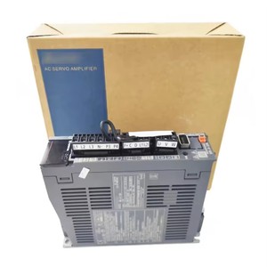 Unidad de Accionamiento de CA de Alto Rendimiento MR-J4-10A - Product Image 6