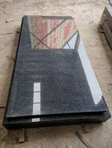 Pierres tombales en granit G654 polies modernes de marque SSSTO sur mesure, gris foncé, grande dalle, conception graphique, monuments extérieurs de qualité - Product Image 2