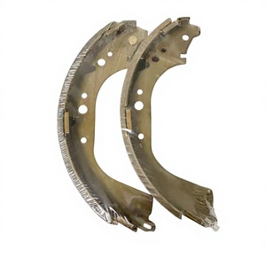Jeu de plaquettes de frein à tambour arrière 04495-60070 compatible avec Toyota Land Cruiser - Product Image 5