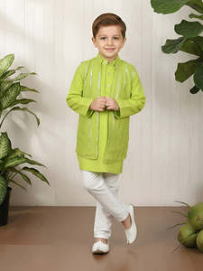 Ensemble kurta pour garçons, vêtements ethniques, tenue de fête traditionnelle, kurta à manches longues imprimé avec pyjama crème, ensemble élégant. - Product Image 4