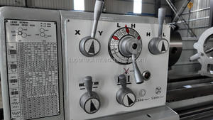 Tornio manuale orizzontale Supertech LC6251/2000 tornio motore ad alta precisione <span class=keywords><strong>per</strong></span> costruzione in ghisa resistente <span class=keywords><strong>per</strong></span> servizio medio - Product Image 3