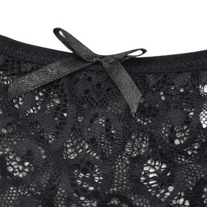 Braguitas de encaje de ganchillo para mujer, ultrafinas, de talle medio, ecológicas, transpirables, suaves, huecas, transparentes, con logo en la cintura. - Product Image 6