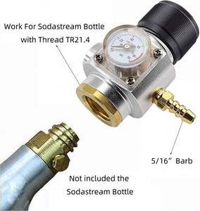 <span class=keywords><strong>CO2</strong></span> <span class=keywords><strong>Mini</strong></span> regülatörü bira Keg <span class=keywords><strong>CO2</strong></span> şarj dağıtıcı 3/8 fıçı regülatörü ile ''adaptörü <span class=keywords><strong>Mini</strong></span> fıçı gaz regülatörü - Product Image 3