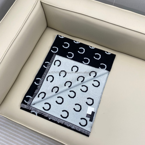 180x35cm bán buôn mùa đông Cashmere tua mùa đông khăn của phụ nữ thời trang channl khăn ấm dày Khăn choàng lớn - Product Image 4