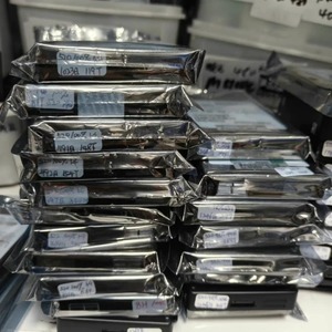 P02434-003 Sams-un-g H-P-E PM1643 3.84TB SAS SSD ARFX3840S5xnNTRI / MZILT3T8HALS-000H4 อินเทอร์เฟซ SAS รองรับการใช้งานร่วมกับอุปกรณ์ประสิทธิภาพสูง - Product Image 6
