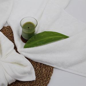 Serviettes de bain en coton de luxe, blanches, résistantes à l'eau de javel, en feuille de palmier, pour salons et entreprises, vente en gros - Product Image 3